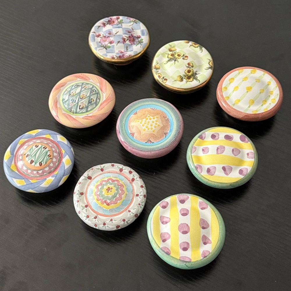MacKenzie Childs Drawer Pulls Lot of 9 - Picture 3 of 13